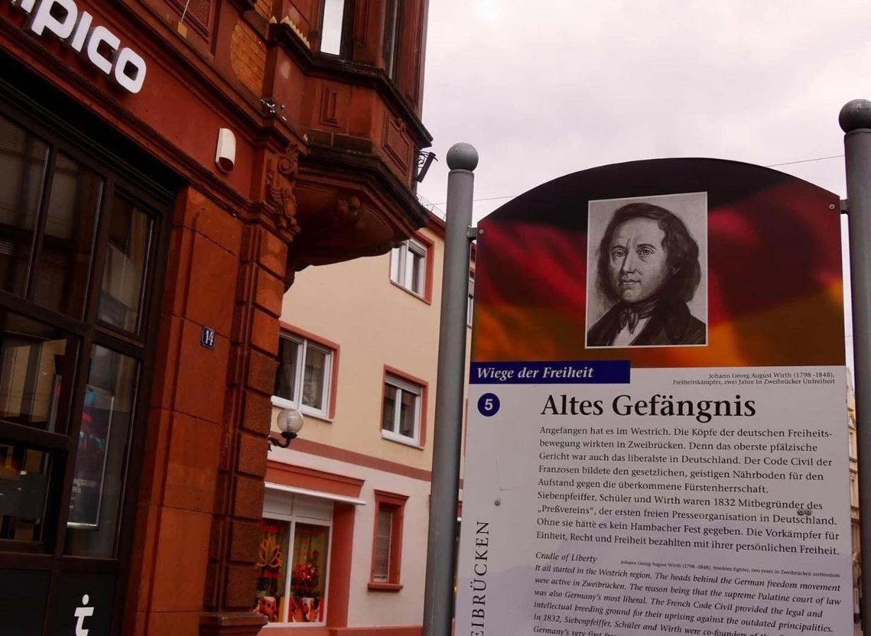 Das-Lagerhaus-Kleine-Oase Leilighet Zweibrücken Eksteriør bilde